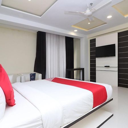 ديغا Hotel Ambalika المظهر الخارجي الصورة